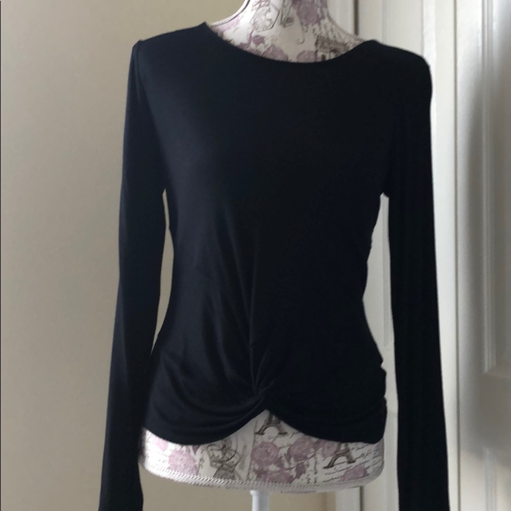 Long sleeve black cozy shirt